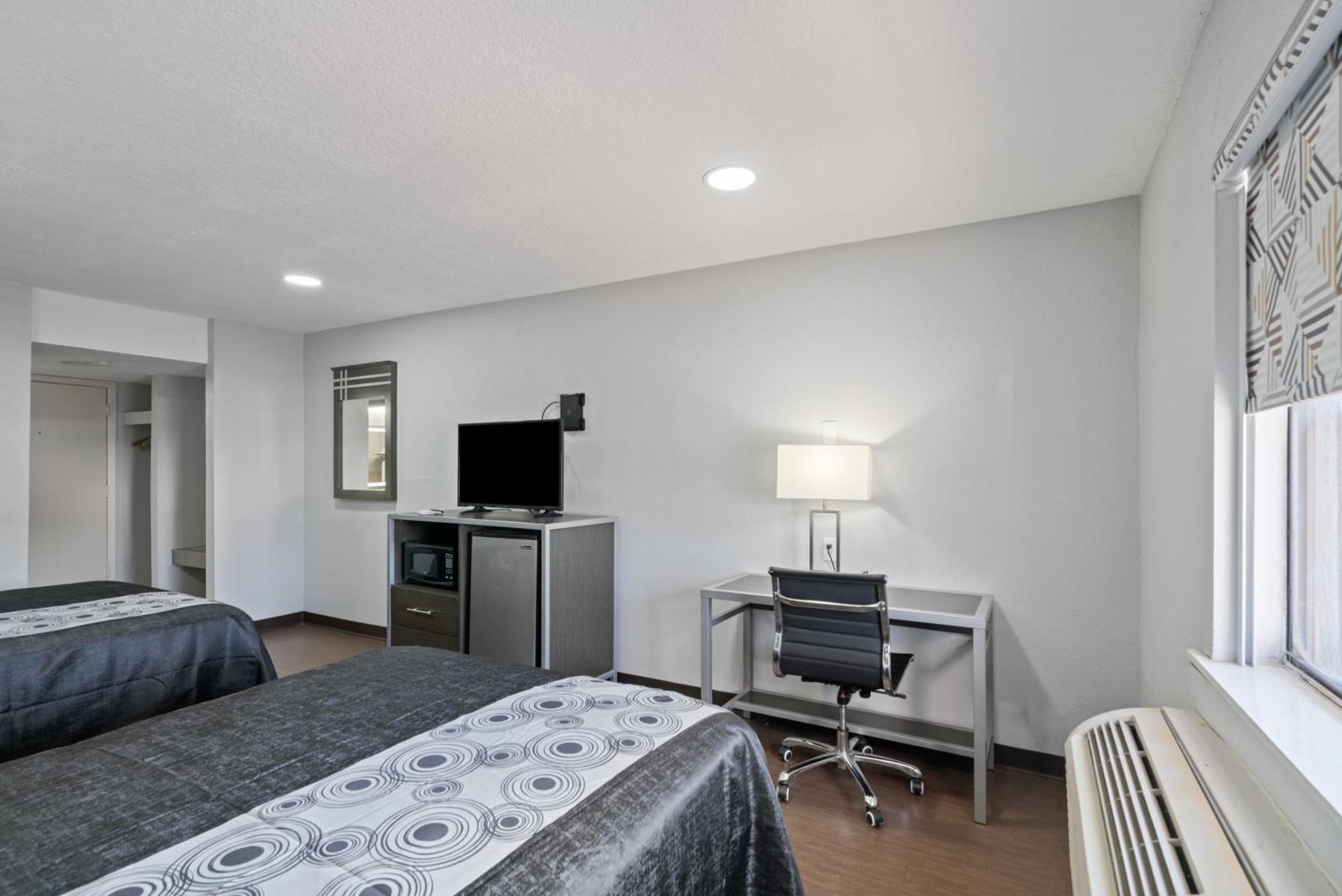 Americas Best Value Inn & Suites Brenham Extérieur photo