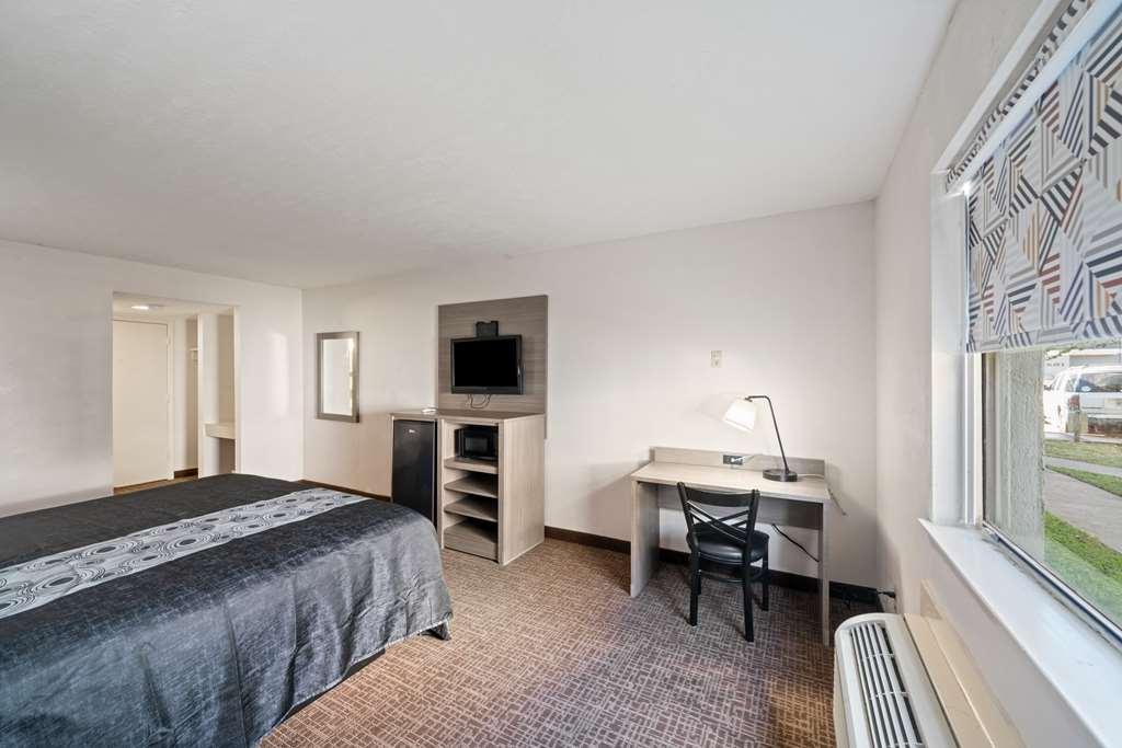 Americas Best Value Inn & Suites Brenham Chambre photo