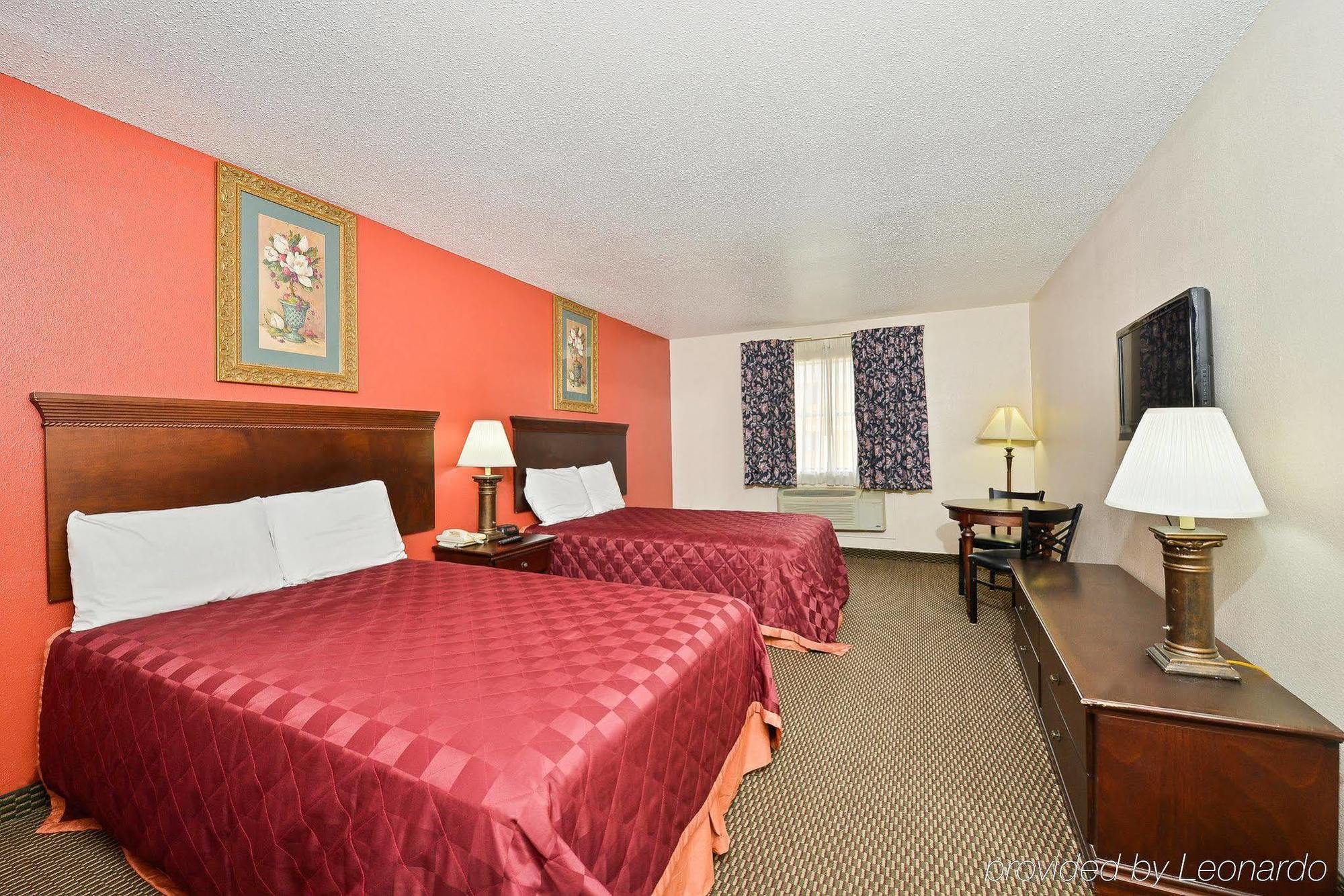 Americas Best Value Inn & Suites Brenham Extérieur photo