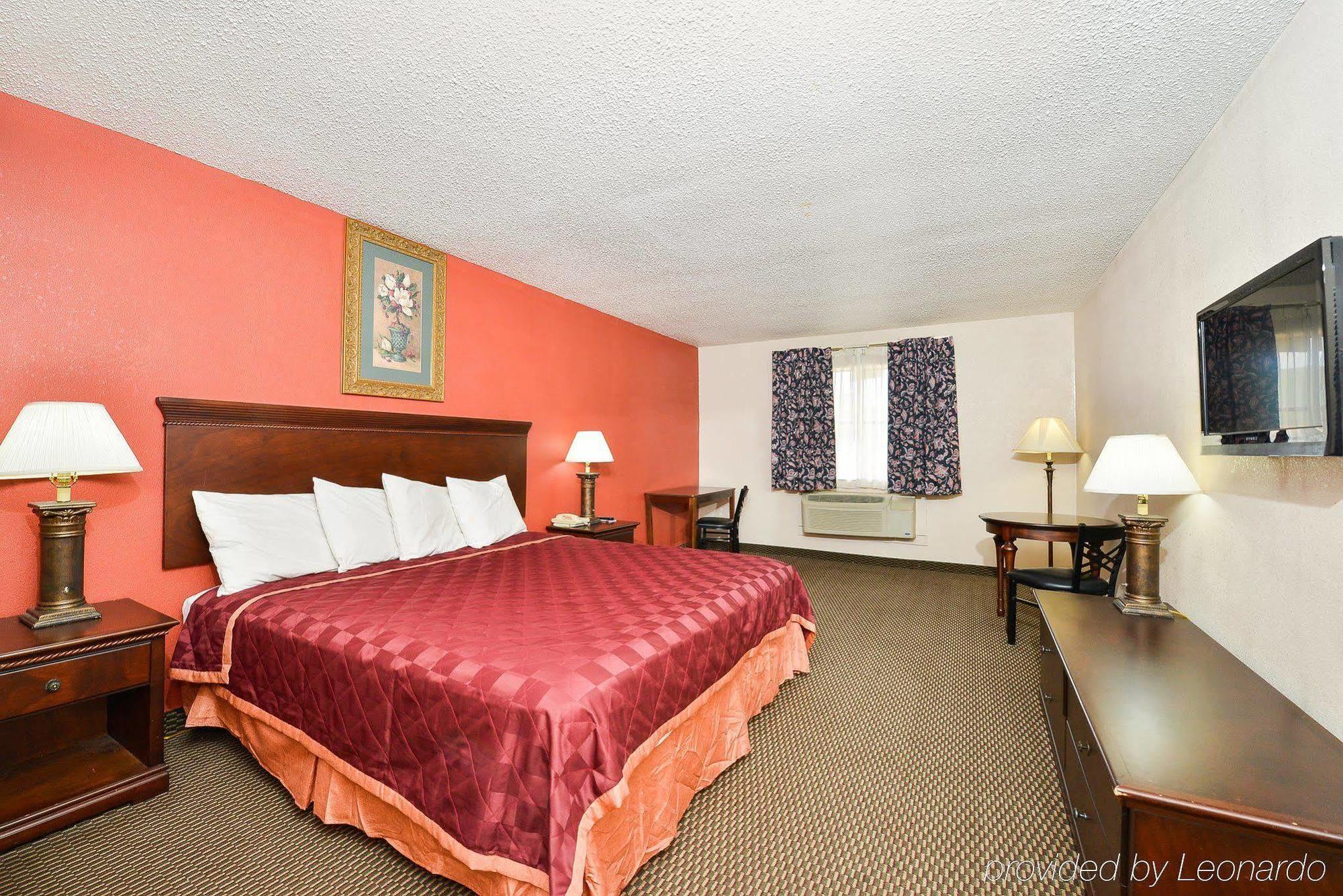 Americas Best Value Inn & Suites Brenham Extérieur photo